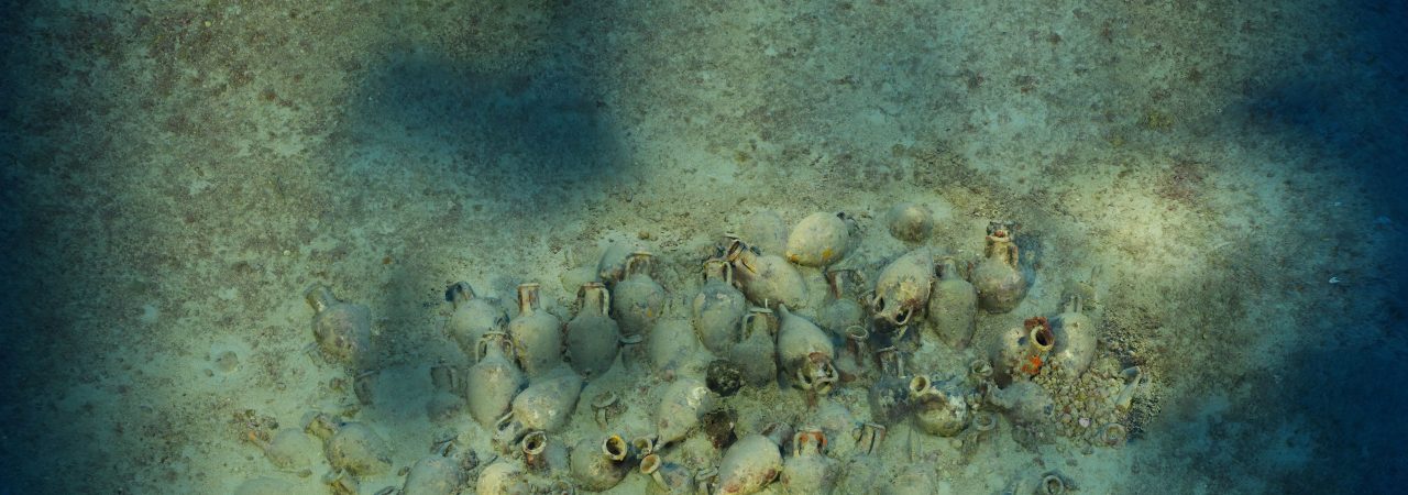 Underwater archaeological site model with amphorae near Šćedro